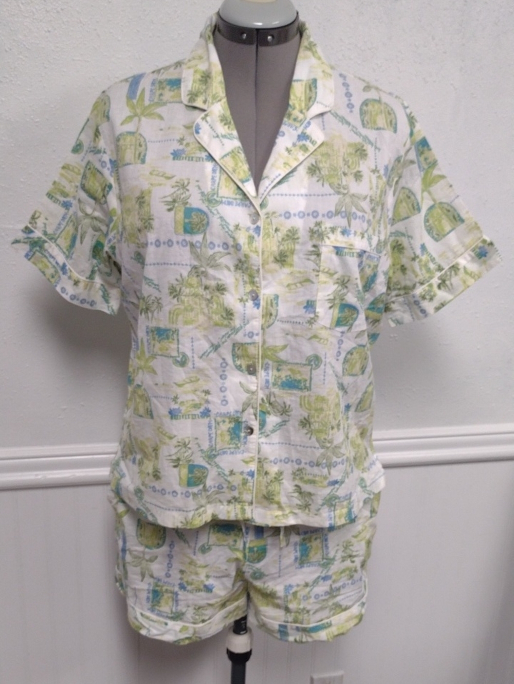 Calypso St. Barth Women White Short Pajama Set with Green & Blue Print